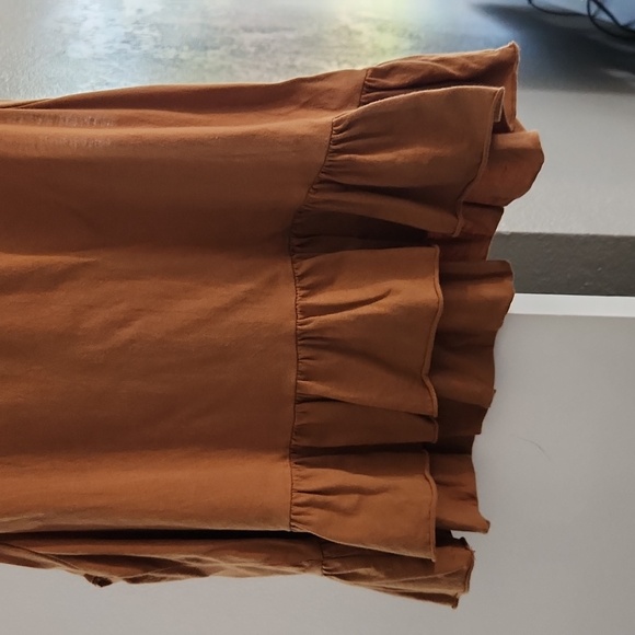 Tank - Picture 3 of 3